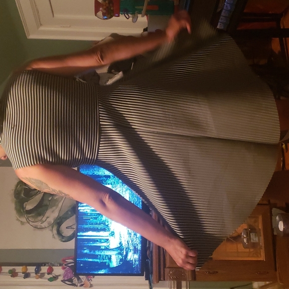Striped Black White Dress by jinbeier XXL (fits S or M) - Picture 3 of 5